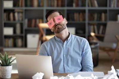 The Afternoon Slump: Strategies to Beat Midday Fatigue and Boost Productivity